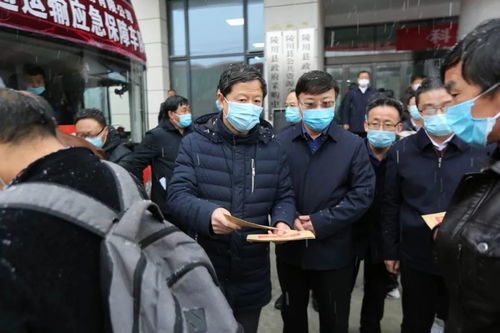 我縣舉辦第十三屆春季勞動(dòng)力交流大會(huì) 農(nóng)民工外出務(wù)工歡送儀式